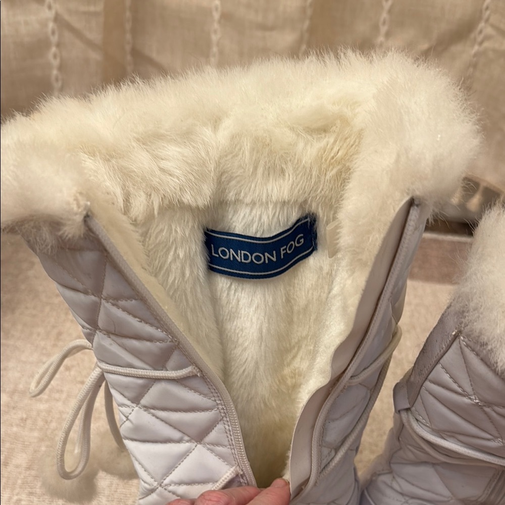 London Fog White Winter Rain Boots with Plush Lining - Picture 9 of 9